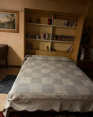 Letto matrimoniale a scomparsa