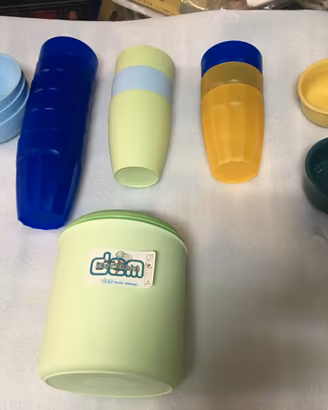 Vari accessori da cucina in blocco o singoli