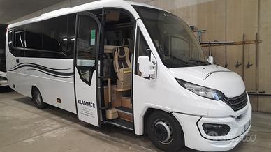 Bus Iveco Daily C70