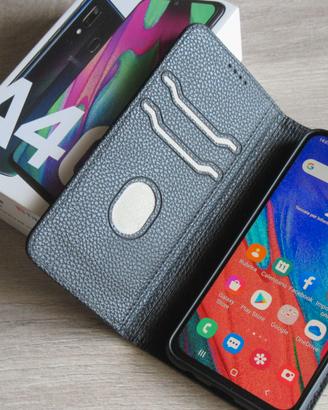 Samsung A40.