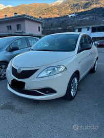 LANCIA YPSILON 1.2 GOLD 69CV
