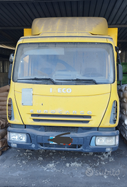 Autocarro IVECO