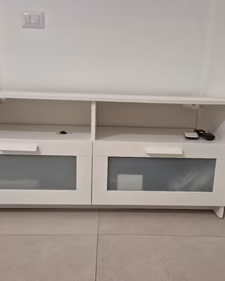 Mobile con cassetti
