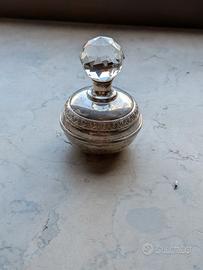 Boccetta porta profumo in argento 