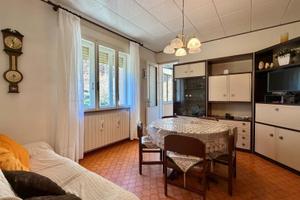 APPARTAMENTO TRICAMERE PRONTO DA ABITARE AD UN ...