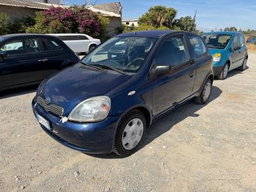 Toyota Yaris 1.3 Benzina-Gancio Traino-Neopatentat