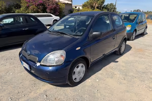 Toyota Yaris 1.3 Benzina-Gancio Traino-Neopatentat