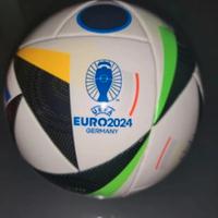 Pallone adidas 