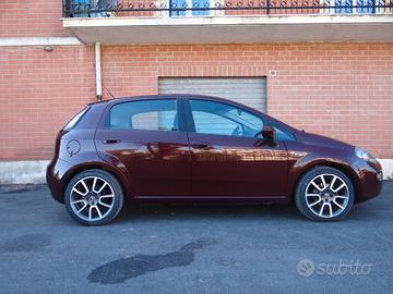 FIAT GRANDE PUNTO 85 CV