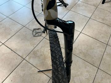 Cannondale topstone lefty