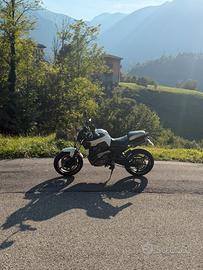 MT 03 660