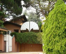 Camera singola in porzione di pregiata Villa