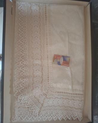 Corredo in pure cotone e certificato garanzia