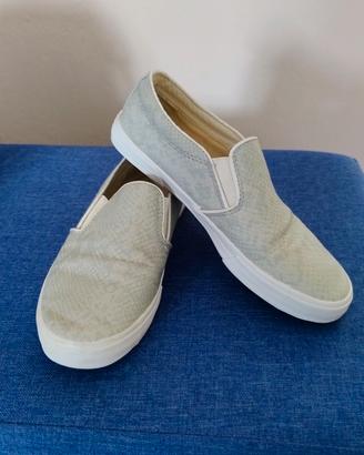 Slip-on donna bianche effetto pitonato