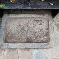 vasca , lavandino  in pietra da giardino 