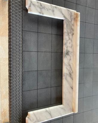 cornice lavandino in marmo x mobiletto bagno