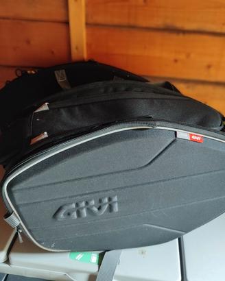 Borse morbide GIVI mod. EA101B 30 litri