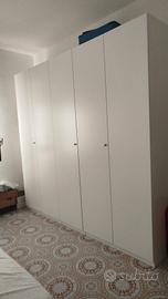 armadio Ikea a 5 ante  