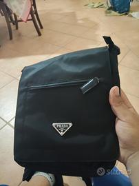 borsello Prada originale poco usato 
