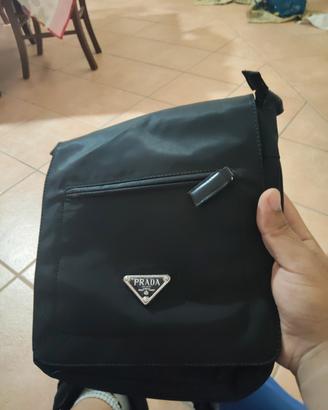 borsello Prada originale poco usato 