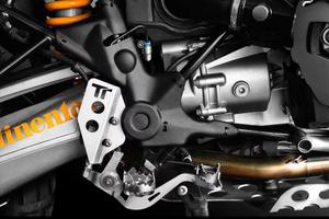 Protezione pompa freno TWALCOM BMW R1200GS K25
