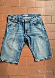 Bermuda in Denim Tommy Jeans (Taglia W30)