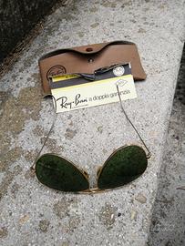 Ray-Ban