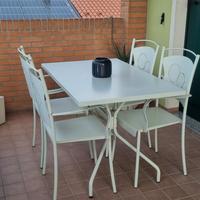 ELEGANTE SET DA BALCONE