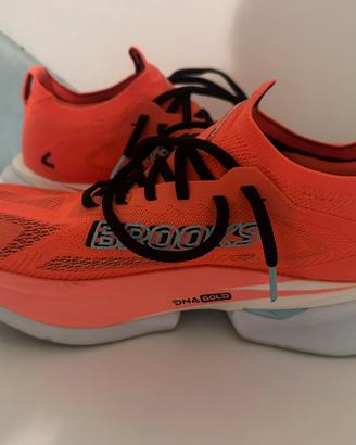 Brooks Hyperion Max 3 taglia 43