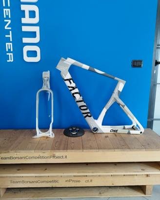 Factor One V3 Disc Nimbus Grey Frameset 2026