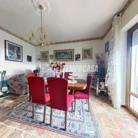 APPARTAMENTO PIANO TERRA CON GARAGE E SOFFITTA ABI