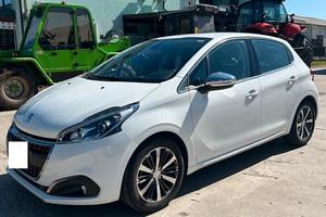Peugeot 208 PureTech 82 5 porte Allure ok neo pate