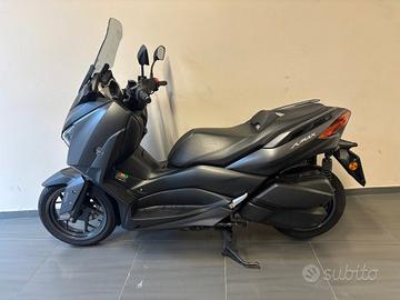 Yamaha X-Max 300