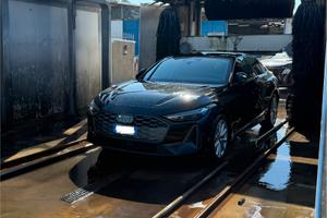 AUDI A5 2025