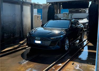 AUDI A5 2025