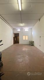 Magazzino Via Venezia Ciampino 80 mq
