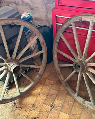 Ruote carro in legno