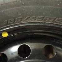 Cerchi in ferro Kia  Rio da 15 pollici nuovi