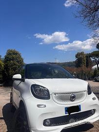 SMART FORTWO COUPÉ TURBO 66 kW