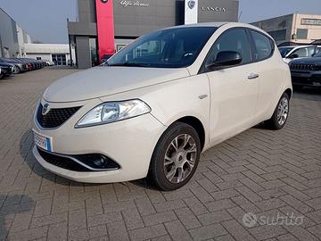 Lancia Ypsilon 1.2 69 CV 5 porte Gold