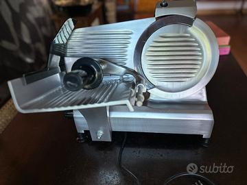 Affettatrice FAC S 220 AF