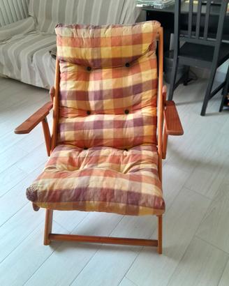 Poltroncina sdraio in  legno