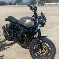 Suzuki Inazuma 750