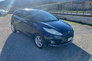 Ford Fiesta 1.4 TDCi 70CV 5 porte Titanium