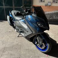 Tmax 560 unico proprietario