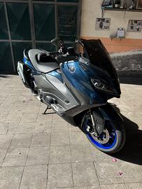 Tmax 560 unico proprietario