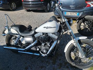 Harley-Davidson Dyna Street Bob - 2010