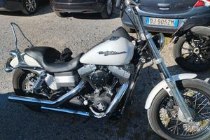 Harley-Davidson Dyna Street Bob - 2010