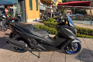 SUZUKI Burgman AN 400 TUTTO INCLUSO ANCHE PASSAG
