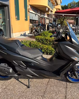 SUZUKI Burgman AN 400 TUTTO INCLUSO ANCHE PASSAG